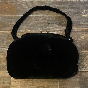 Vintage Garay Velvet Handbag Clutch🖤